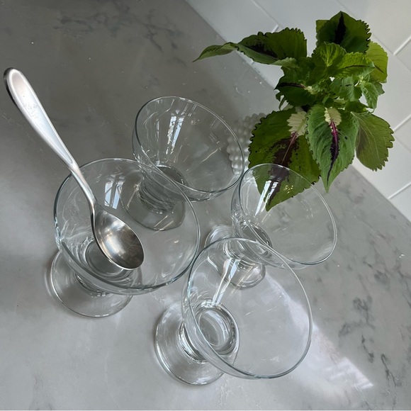 Crate & Barrel clear footed bowls. 4 total. EUC - Picture 2 of 4